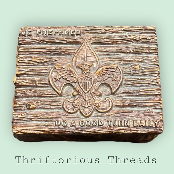 Vintage 1950's Boy Scout Pressed Wood Syroco Trinket Box - Picture 2 of 7
